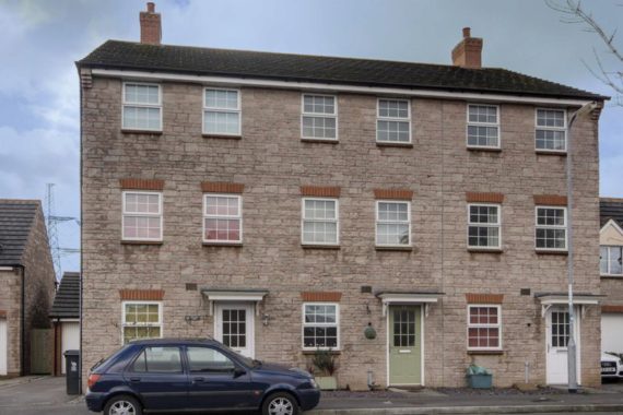 3 Bedroom Terraced
